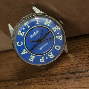 TIME FOR PEACE 1970’S  WATCH - FOR PARTS OR REPAIR | Peace Sign Hands